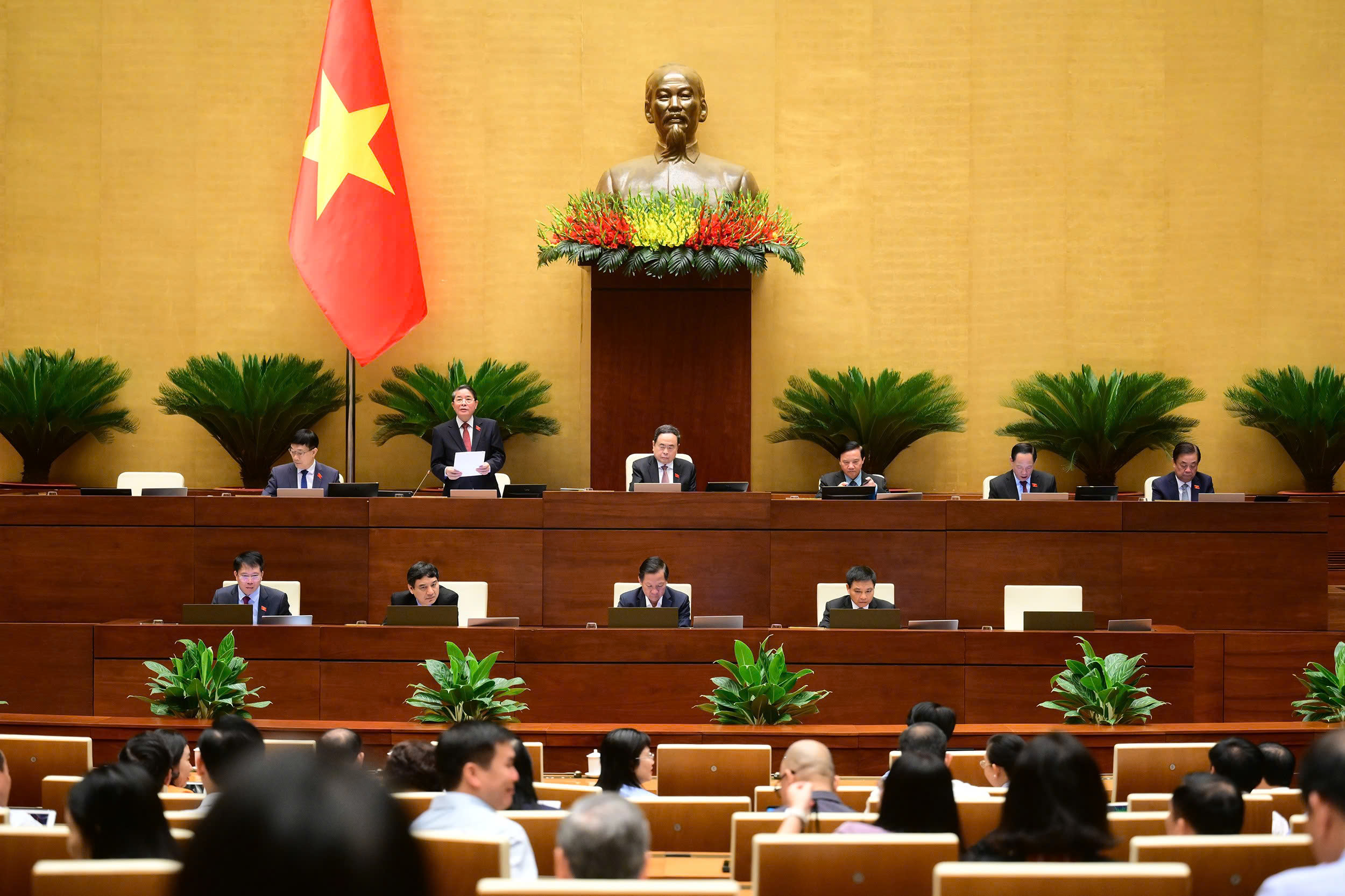6月19日早间新闻：国会质询两位部长；24小时内两次抢救中风危重病人