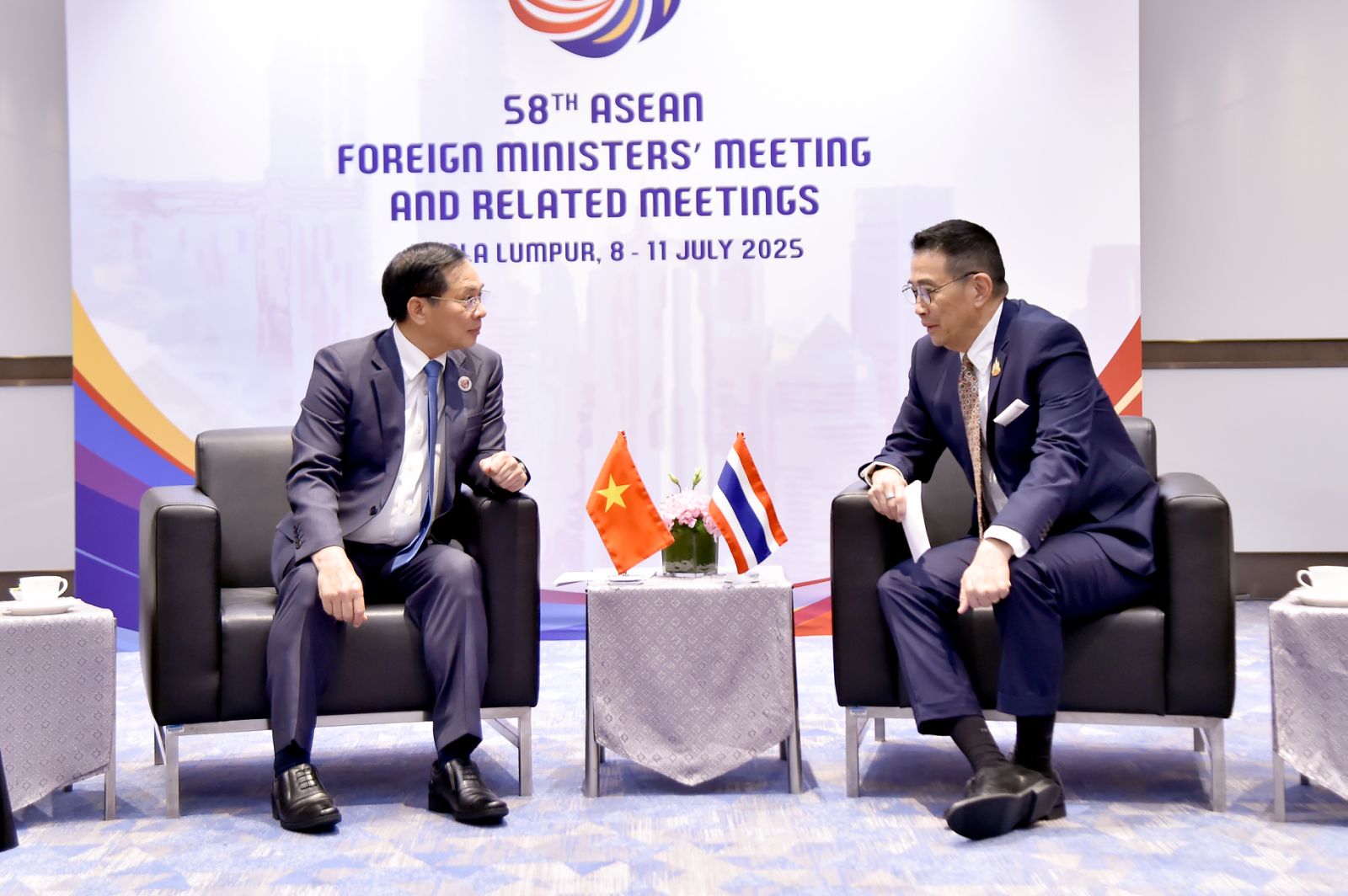 越南希望泰国和柬埔寨避免紧张，和平友好解决
