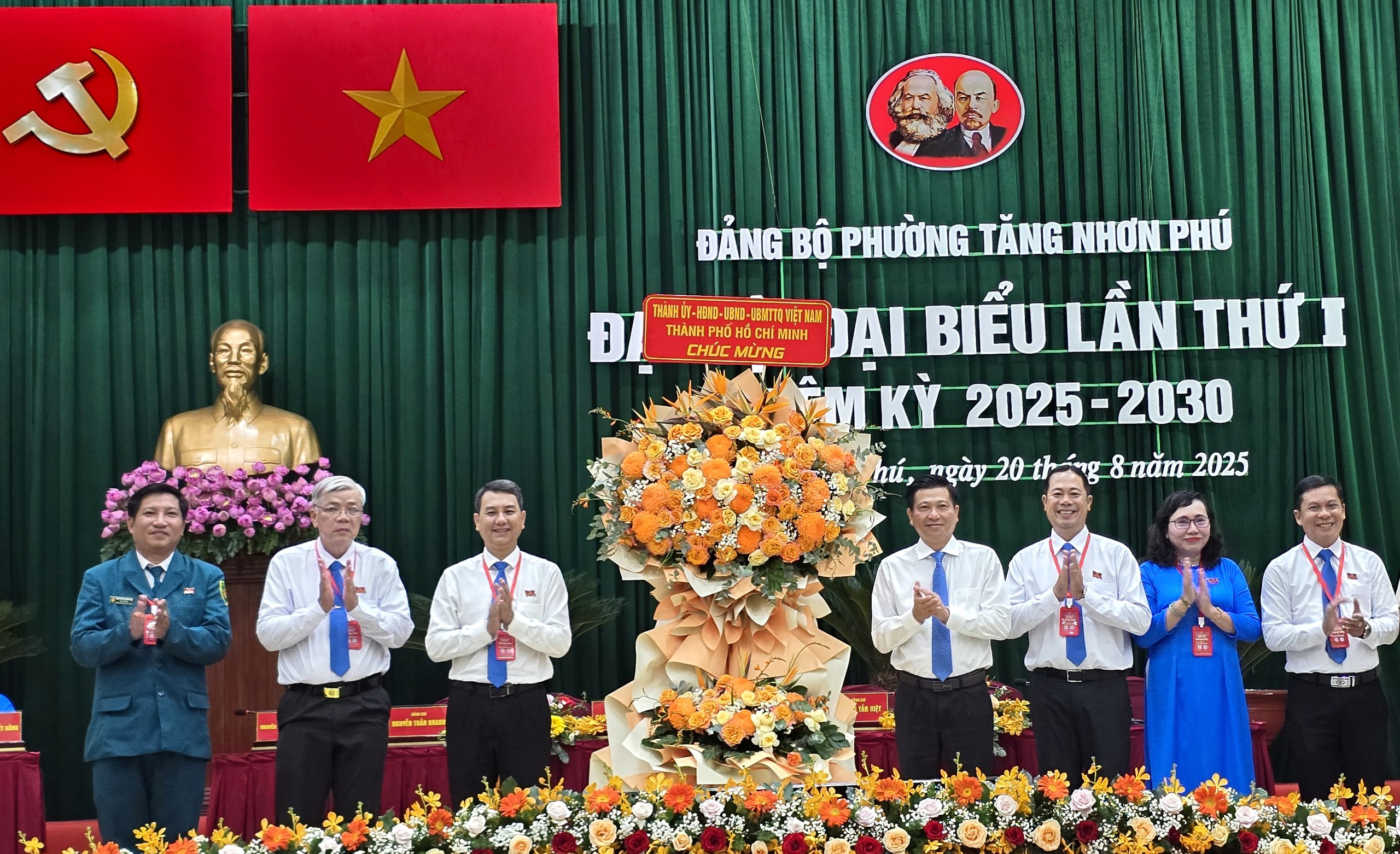 Tăng Nhơn Phú 坊突破实施规划以豁免建筑许可证