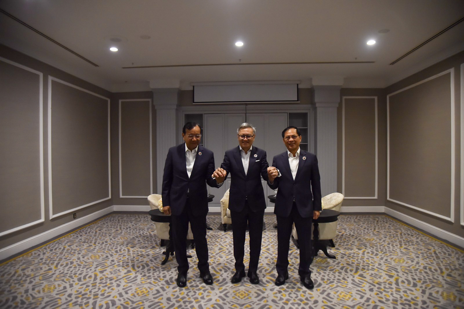越南希望泰国和柬埔寨避免紧张，和平友好解决