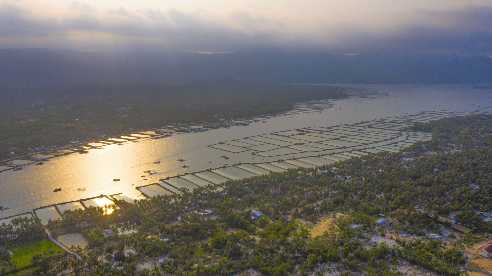2025年越南可持续旅游点名安江、河静、河南、富安、广南