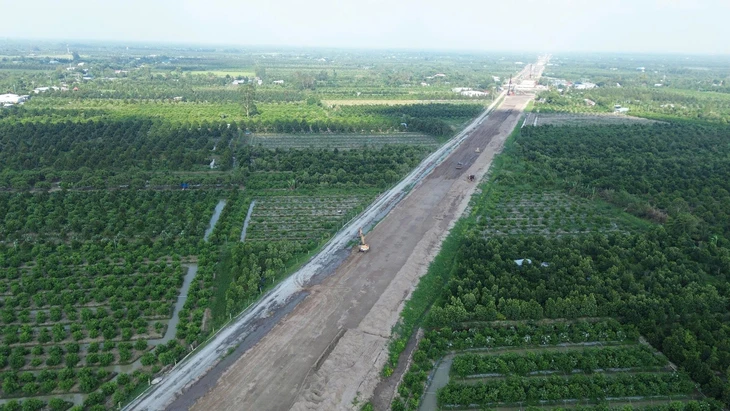 加快Cao Lãnh - An Hữu高速公路建设进度的竞赛启动