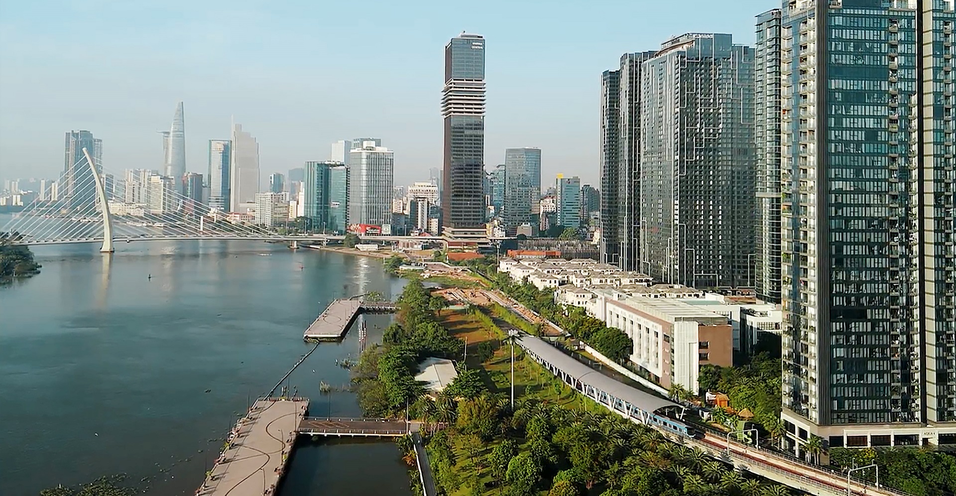 推出特别版Marriott豪华公寓，每平方米低于450万