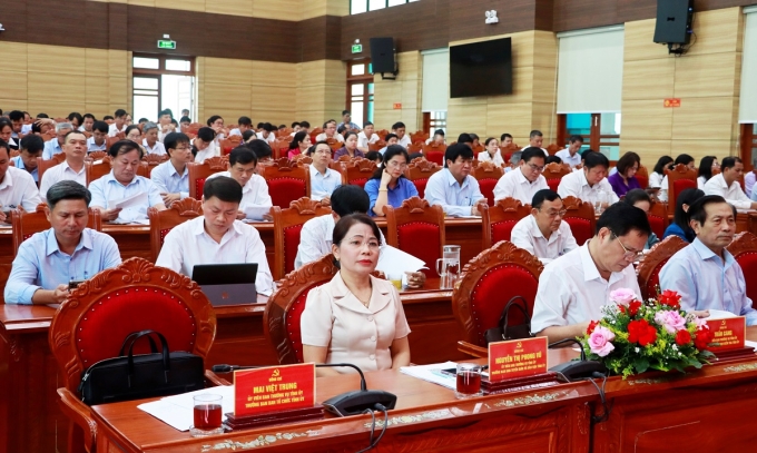 平定省委书记：合并后乡镇领导需敢想敢做