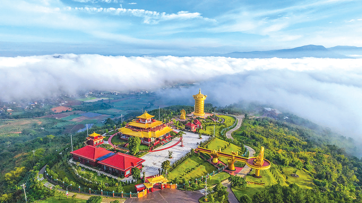 夏日家庭团聚目的地，体验灵性文化与自然