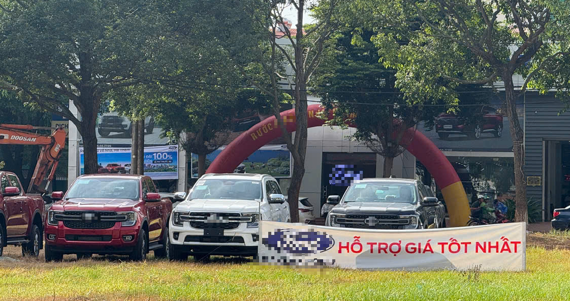 清理一系列侵占公共土地的停车场