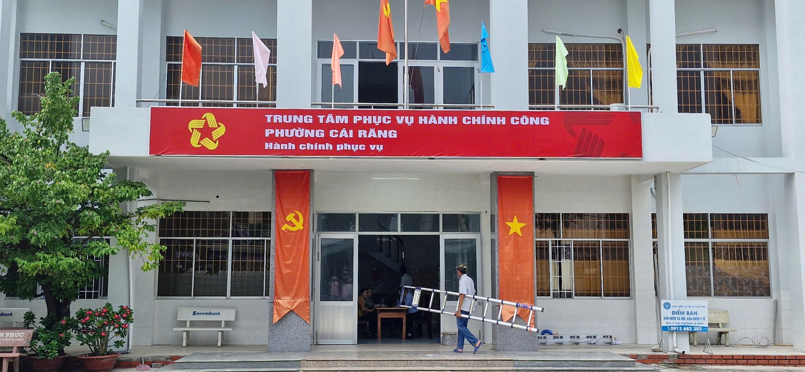 芹苴市许多新乡镇紧急安装名牌