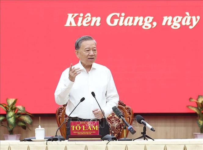 总书记苏林：坚江和安江需要以‘一省一愿景’的精神协同工作...