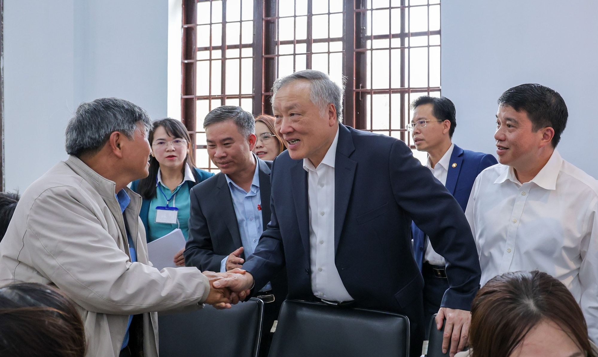 副总理阮和平：不让新乡镇政府运行第一天就出现问题