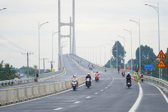 近十年西区人民期待建设Rạch Miễu 2桥
