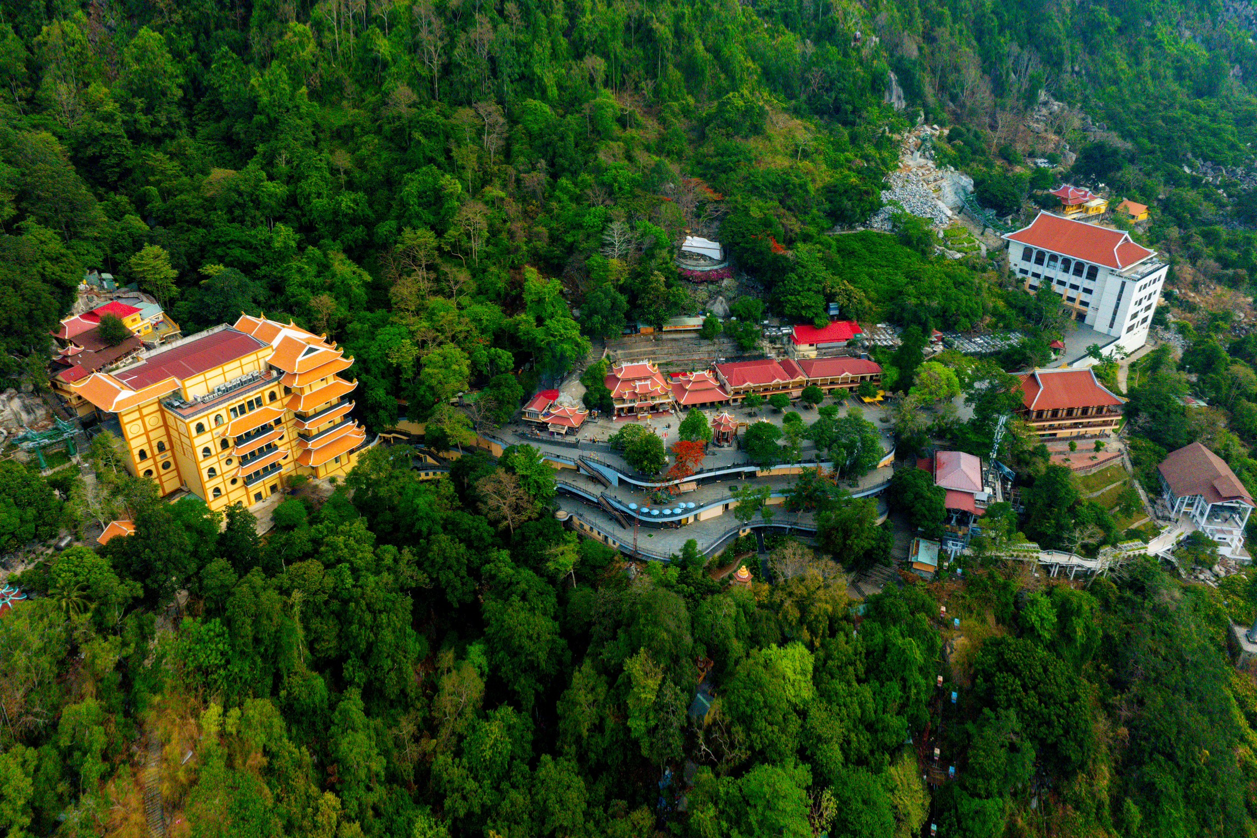 西宁-隆安‘一家亲’期间巴登山多项活动