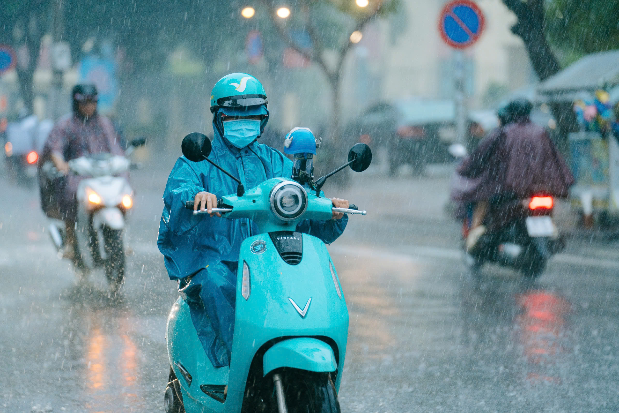 今天6月29日的天气：到处都在下雨，北部地区雨量非常大