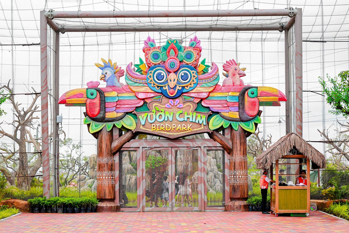 Vinwonders Vũ Yên盛大开业 - 娱乐与动物园的中心