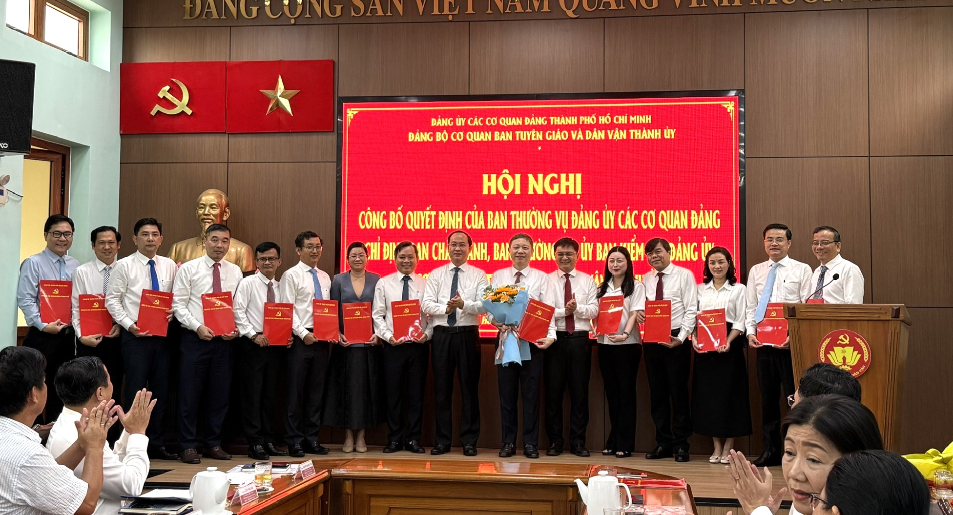 阮英俊担任胡志明市市委宣传与民运委员会机关党委书记职务