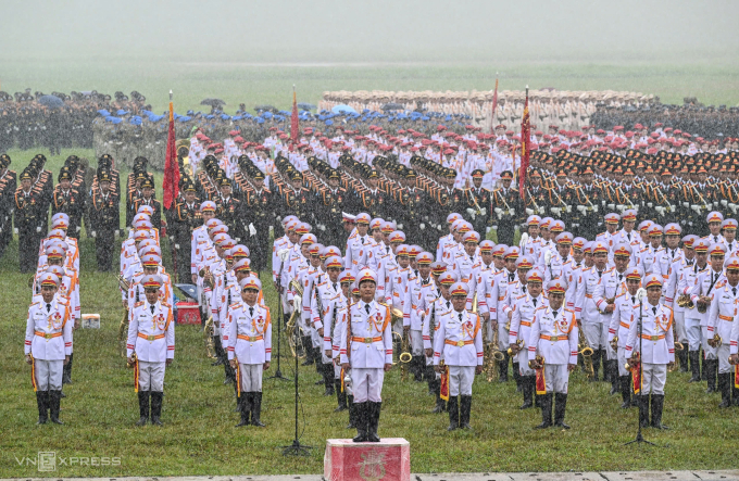 大将潘文江：'国庆即使下雨也要举行阅兵'