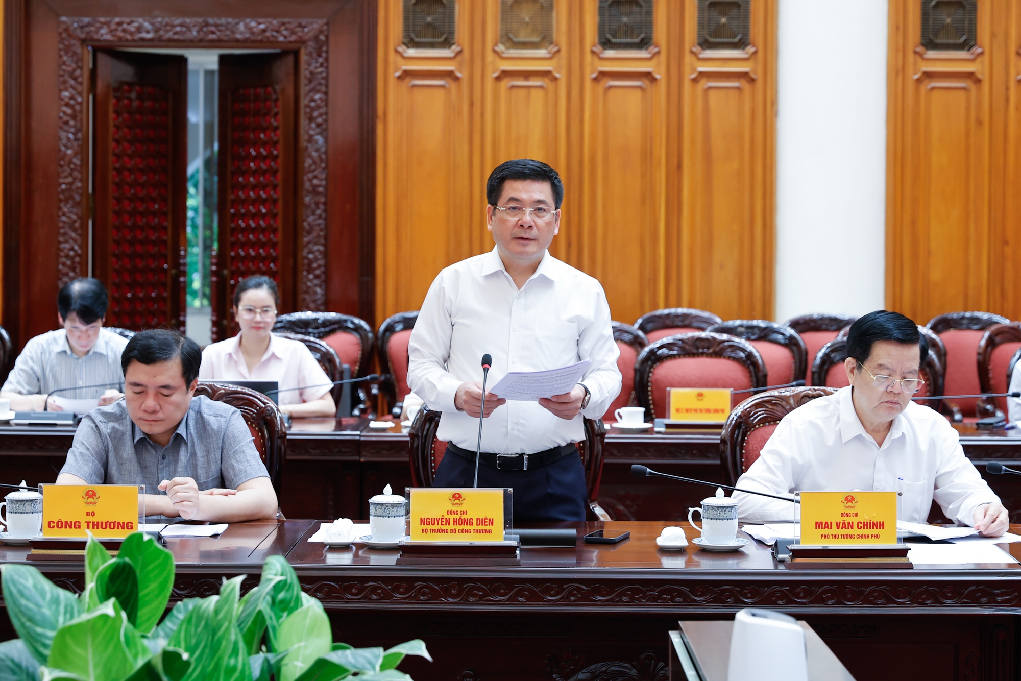 总理：税收谈判积极，努力尽早结束