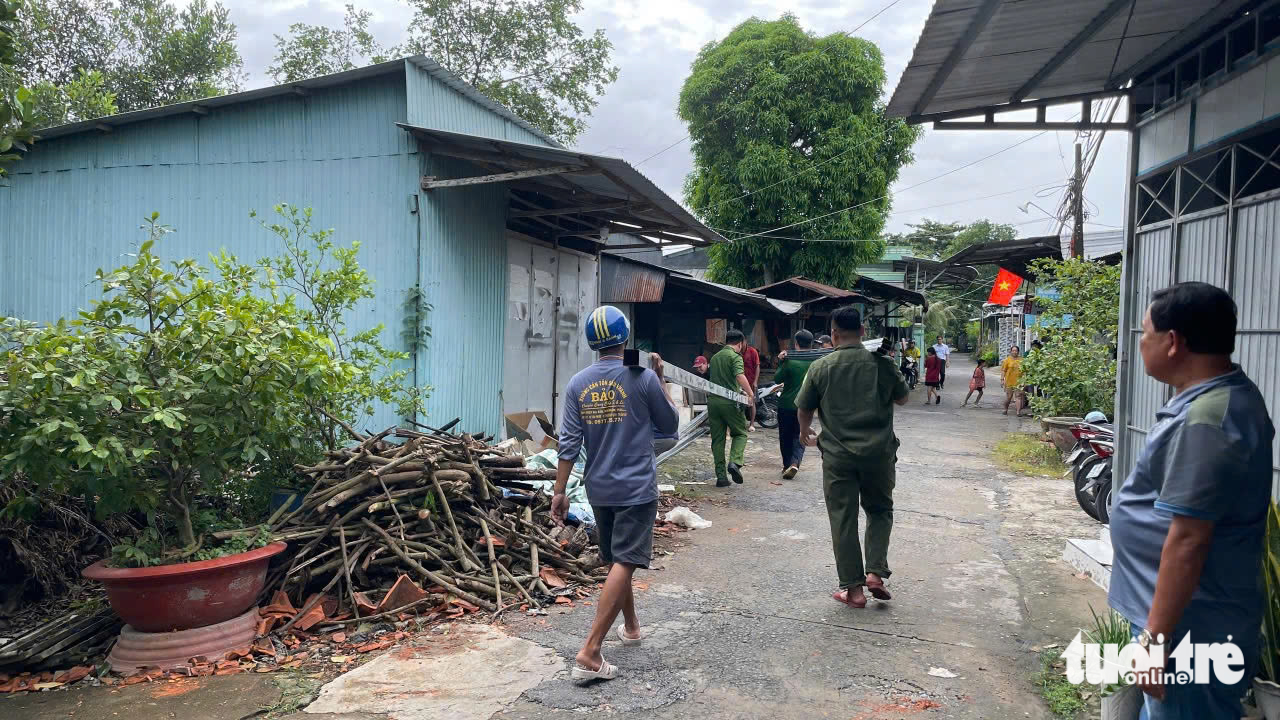 暴雨导致西部数百房屋倒塌和屋顶被掀，预计损失超过46亿越南盾