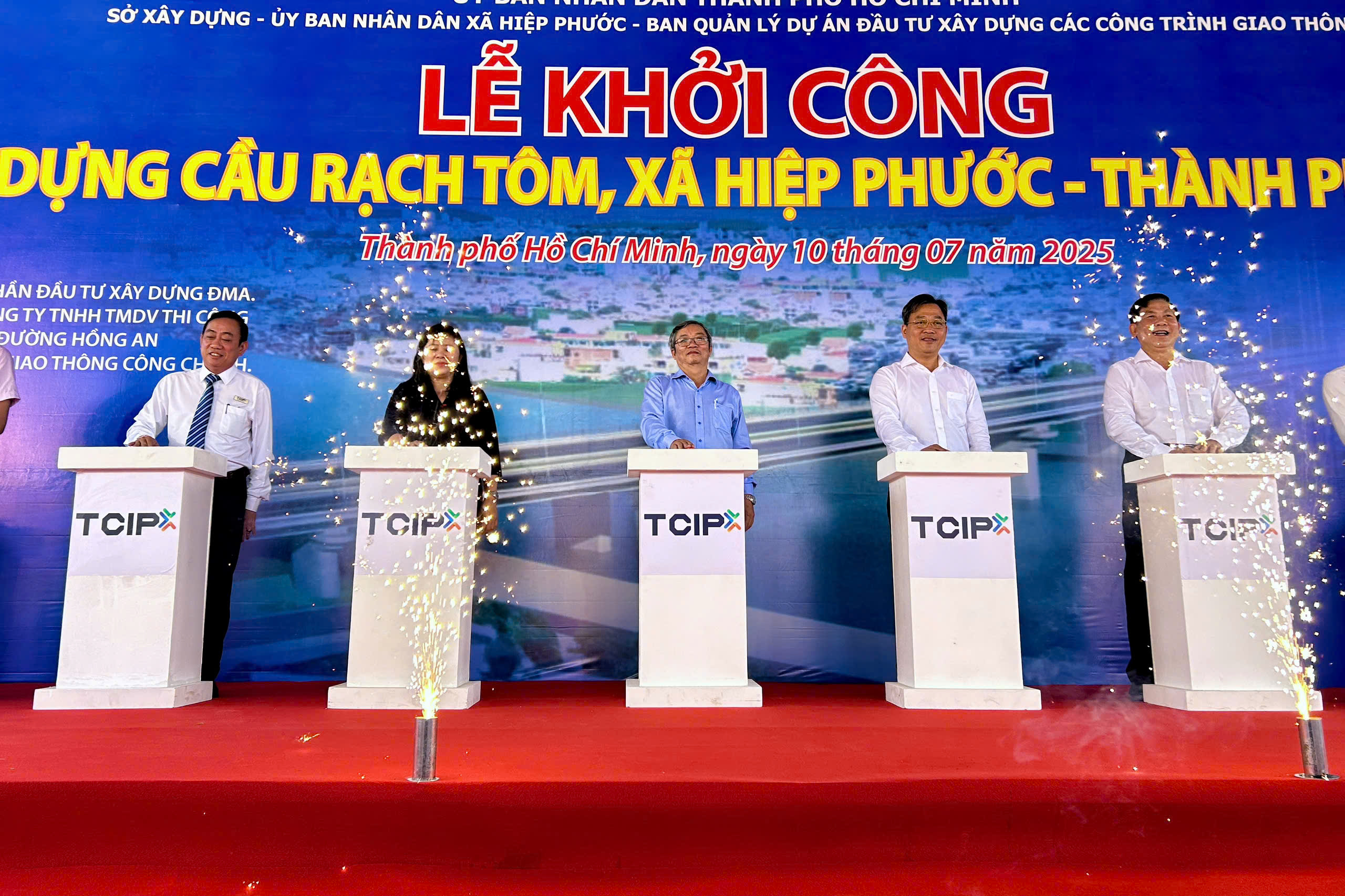 在Lê Văn Lương路上开工Rạch Tôm桥，加强胡志明市与西宁省的连接