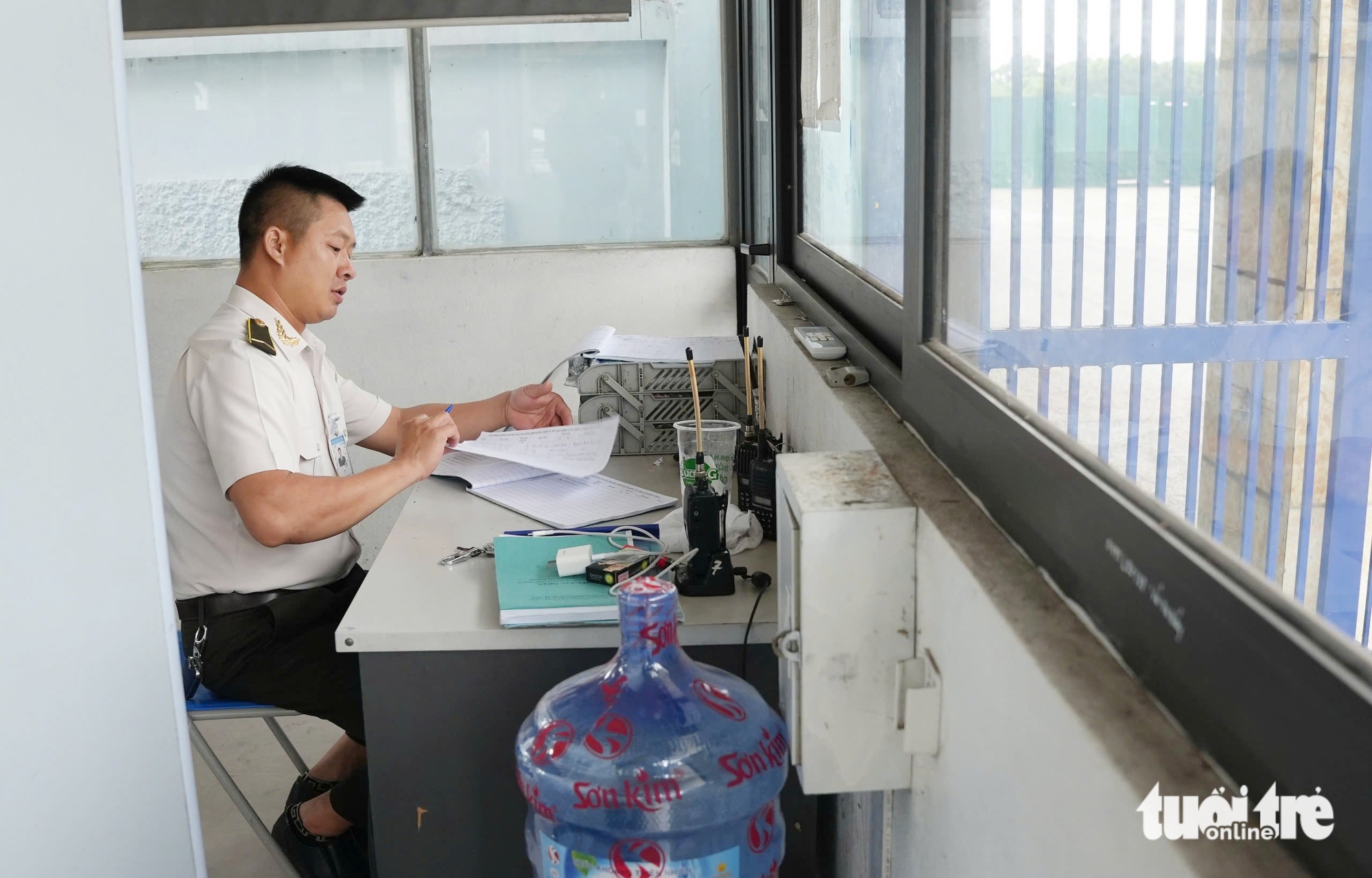 荣市机场关闭6个月进行维修