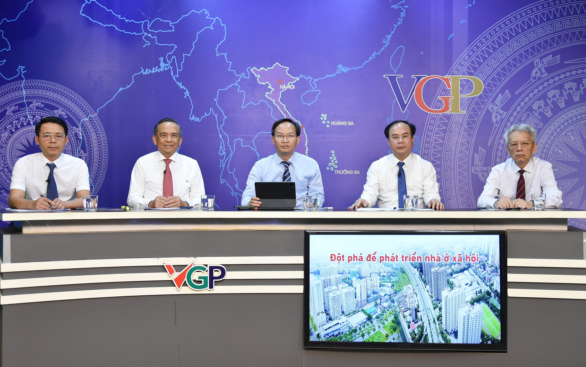 Lê Hoàng Châu先生：'如何才能像以前那样以4.8%的利率贷款购买社会住房，现在6.6%太高了？'