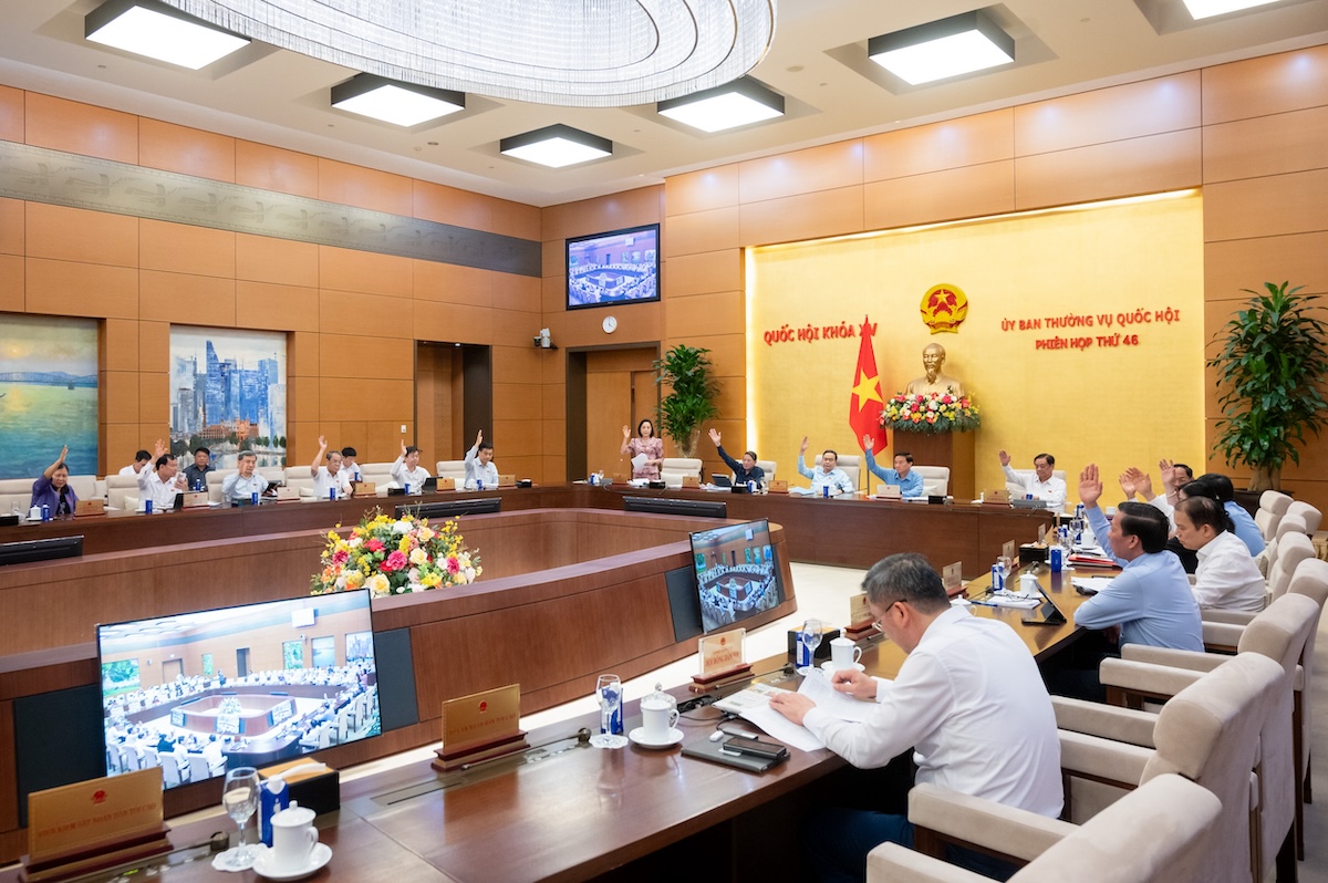 正式通过新人口法令：夫妻可自行决定生育数量