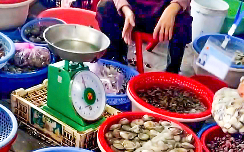 检查组对东会市场‘称重欺诈、称重不足’问题说了什么？