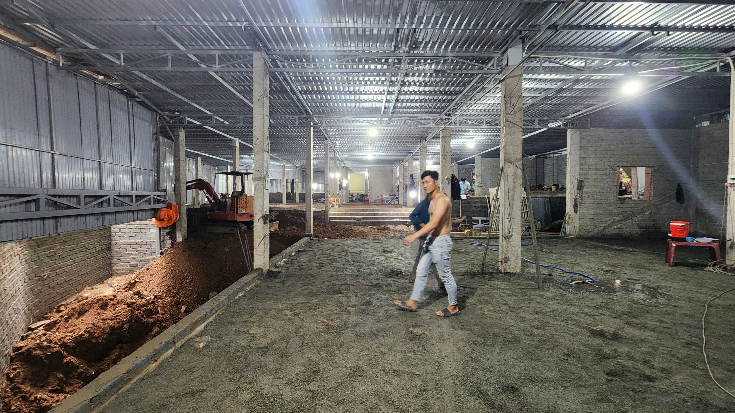 要求立即停止非法工程，一次罚款后仍在保禄山口继续建设