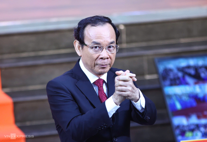 同时公布行政单位合并及新地方领导