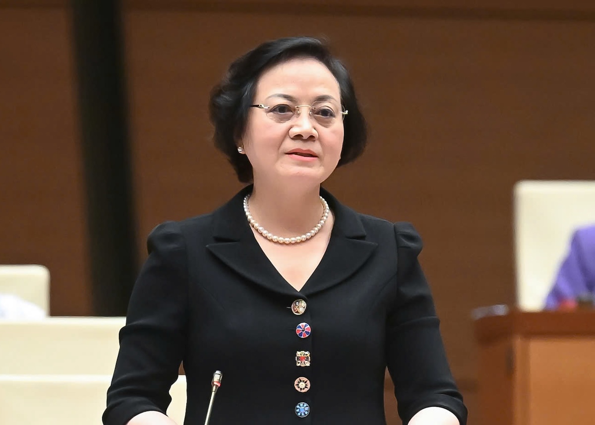 范氏清茶部长谈部分干部、公务员的‘心事重重’问题