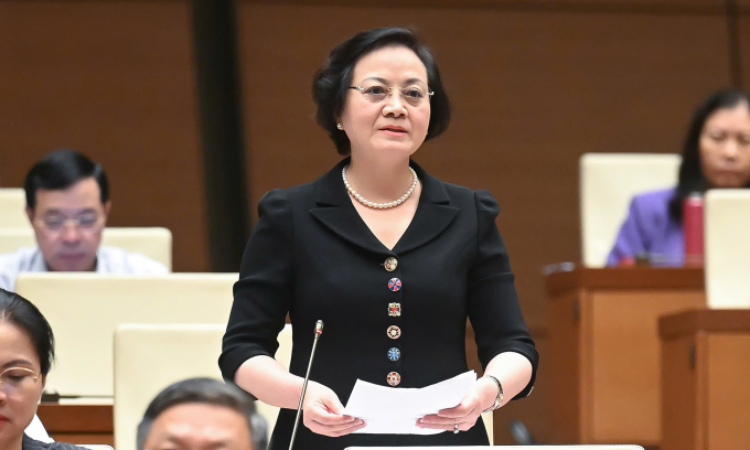 内务部长：'机构调整必须接受牺牲'